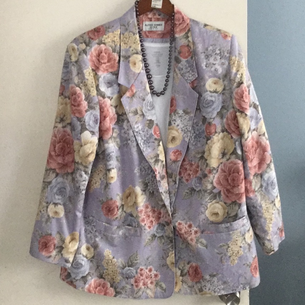 Alfred Dunner Floral Lavendar Jacket